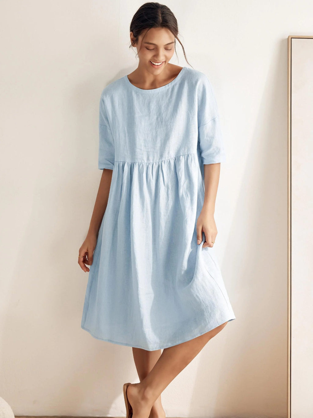 Women’s Cotton-Linen Casual Short-Sleeve Dress Loose Fit, Round Neck, Pockets, and Pleated Details