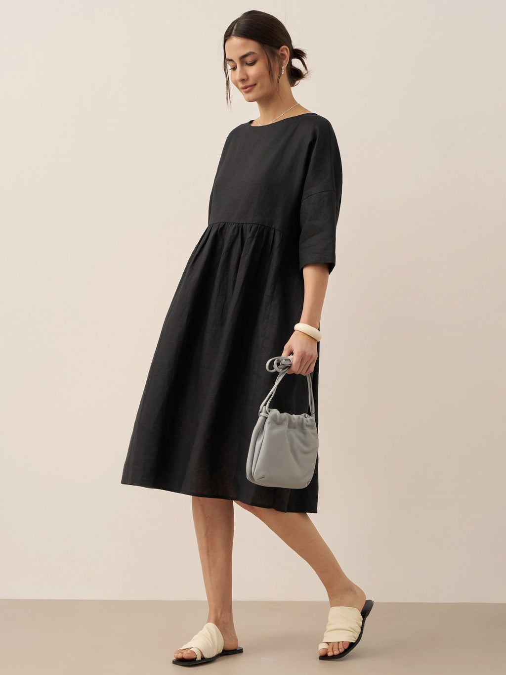 Women’s Cotton-Linen Casual Short-Sleeve Dress Loose Fit, Round Neck, Pockets, and Pleated Details