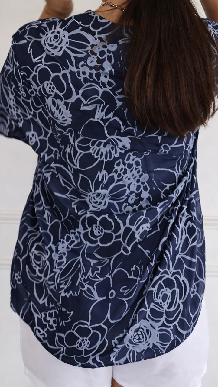 Women’s Casual Printed Shirt with Patch Pockets and Sequins