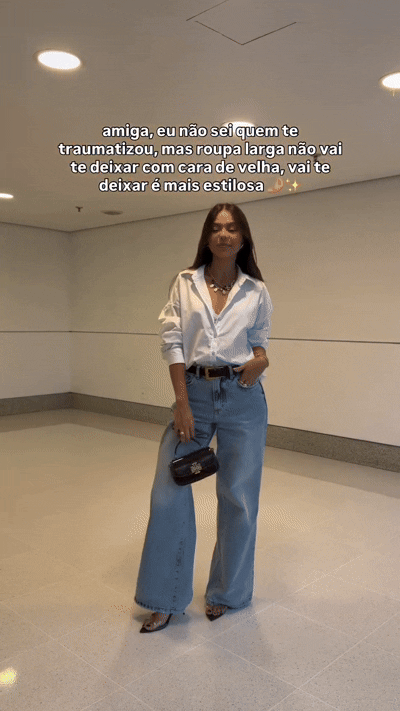 Women’s Loose-Fit Straight-Leg Jeans
