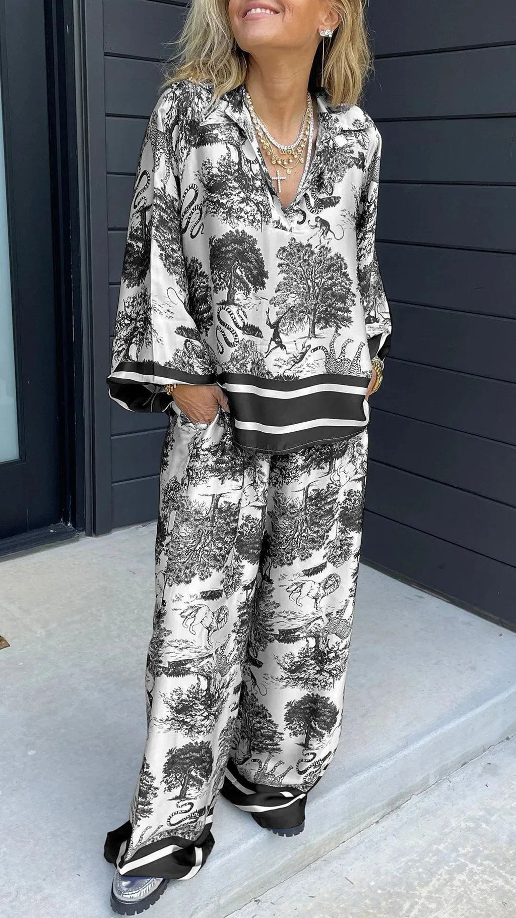 Women’s Casual V-Neck Printed Long-Sleeve Two-Piece Set with Pockets