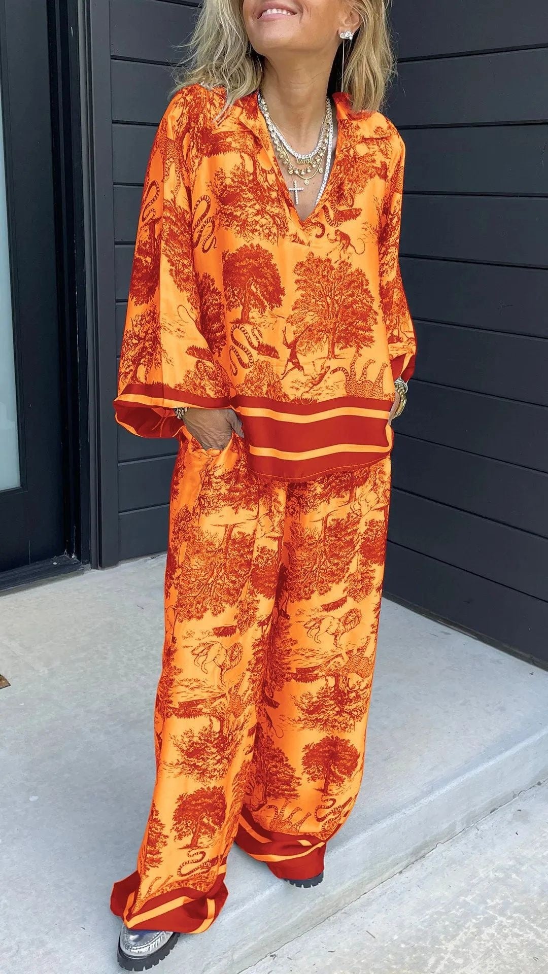 Women’s Casual V-Neck Printed Long-Sleeve Two-Piece Set with Pockets
