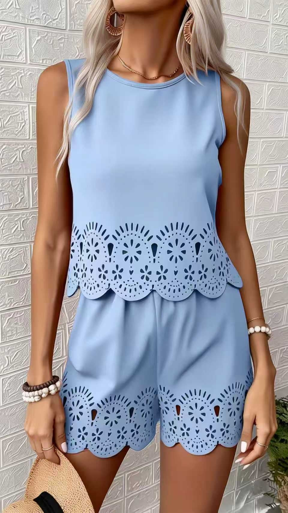 Women’s Elegant Hollow-Out Design Short-Sleeve Top and Shorts Two-Piece Set